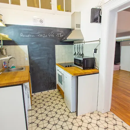 Lucy In The Sky With Diamonds Guest house 3*